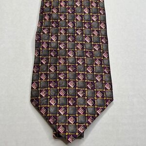 Villa Bugatti Italian Silk Tie EUC in gray and purple